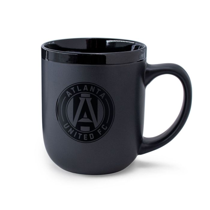 Taza de café de cerámica WinCraft Atlanta United de 17 oz