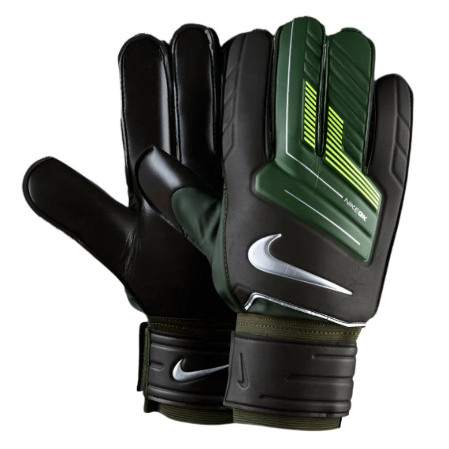 Nike Sentry Goalkeeper Gloves Black/Dark Army/Volt – Best Buy Soccer