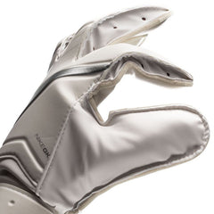 Nike Match Goalkeeper Gloves White/Chrome