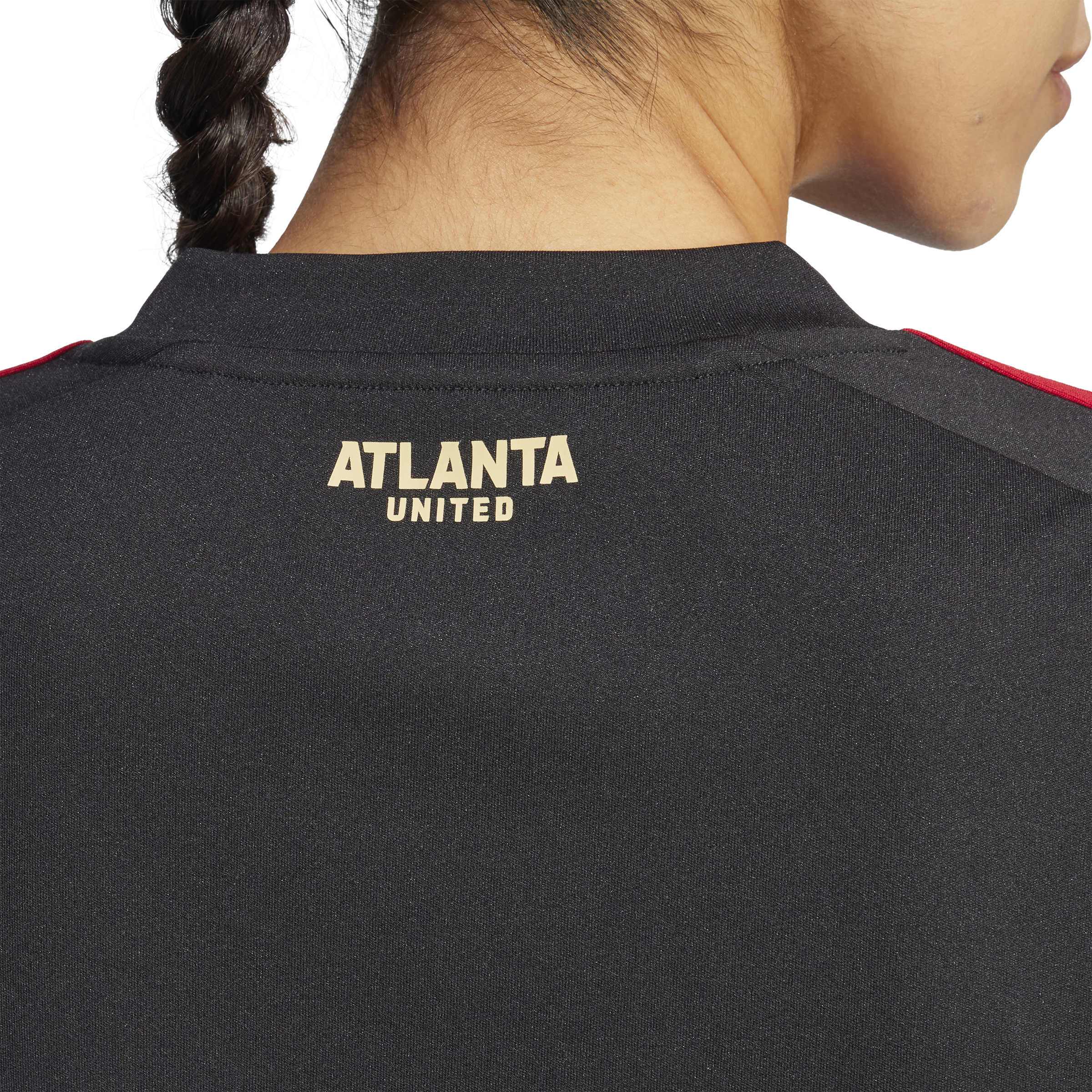 Camiseta local adidas Atlanta United 25 para mujer, color negro