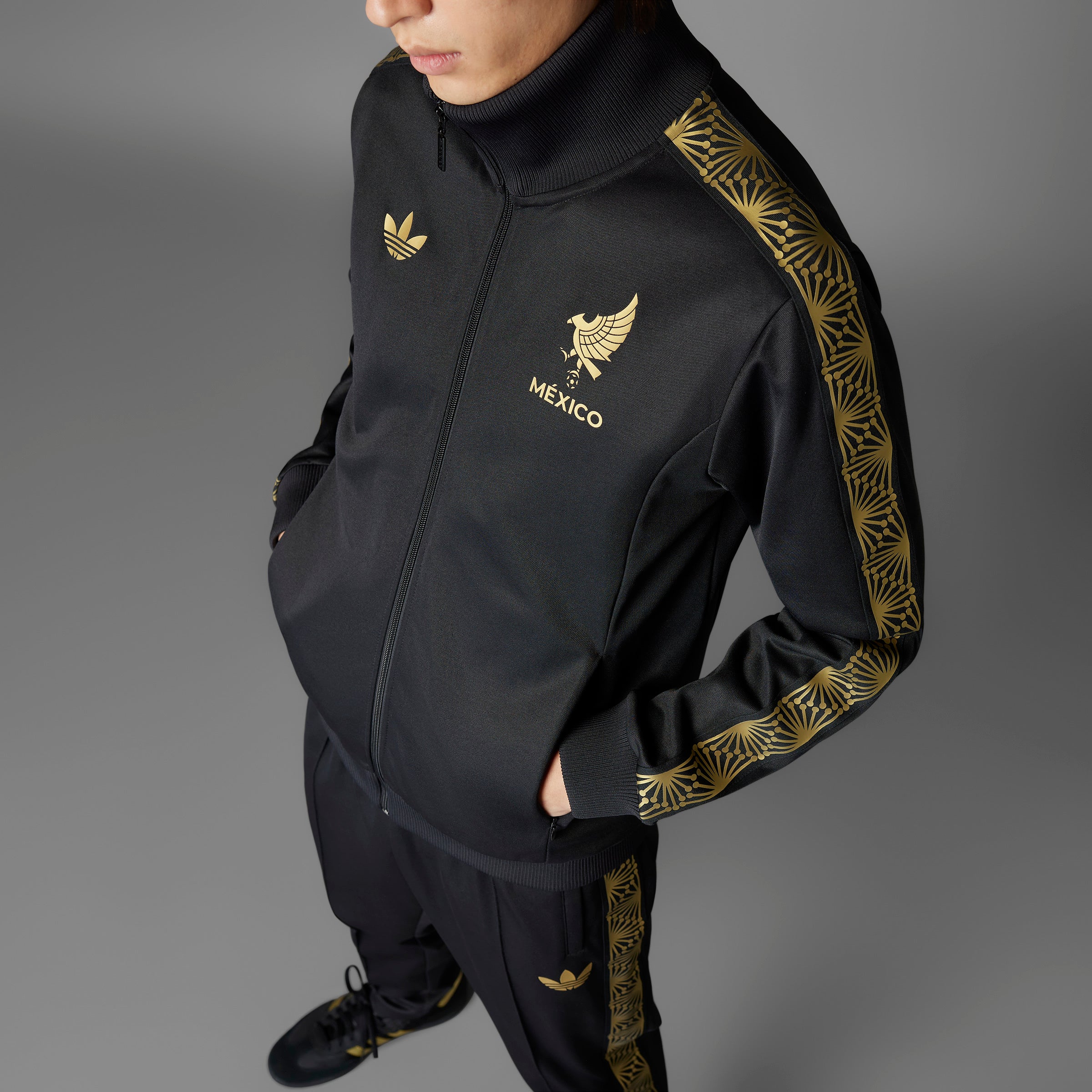 Chaqueta deportiva adidas Mexico Gold negra