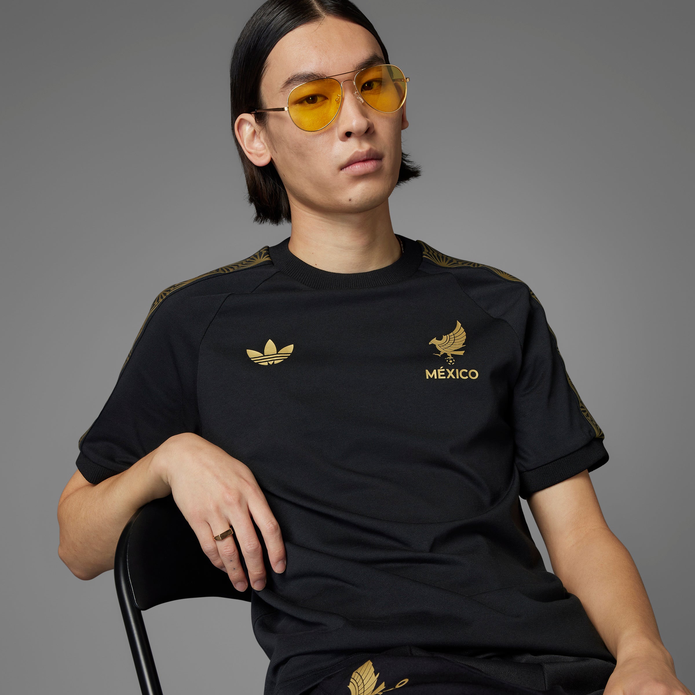 Camiseta adidas Mexico Dorada Negra