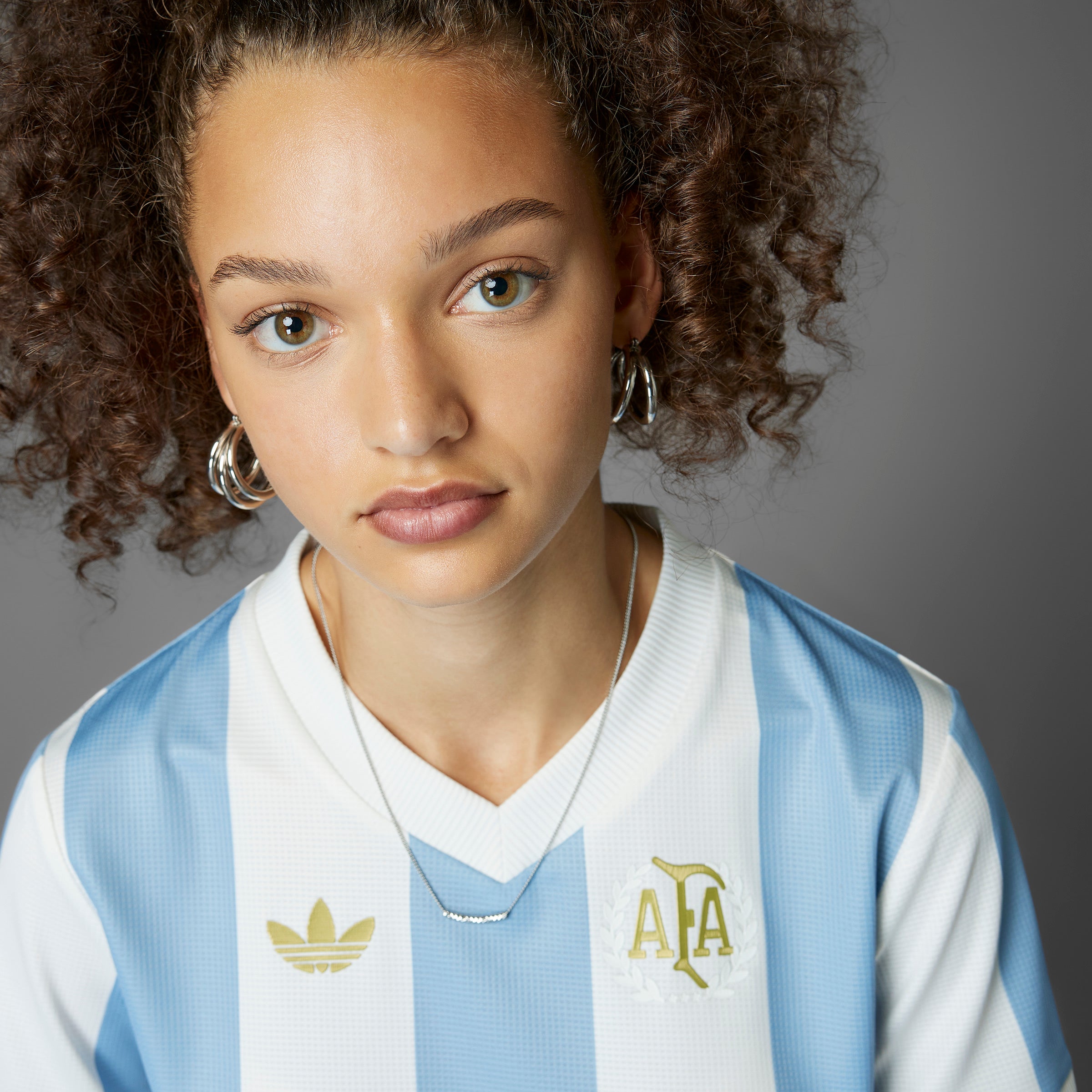 Camiseta aniversario Argentina adidas 24/25 para mujer celeste/blanco