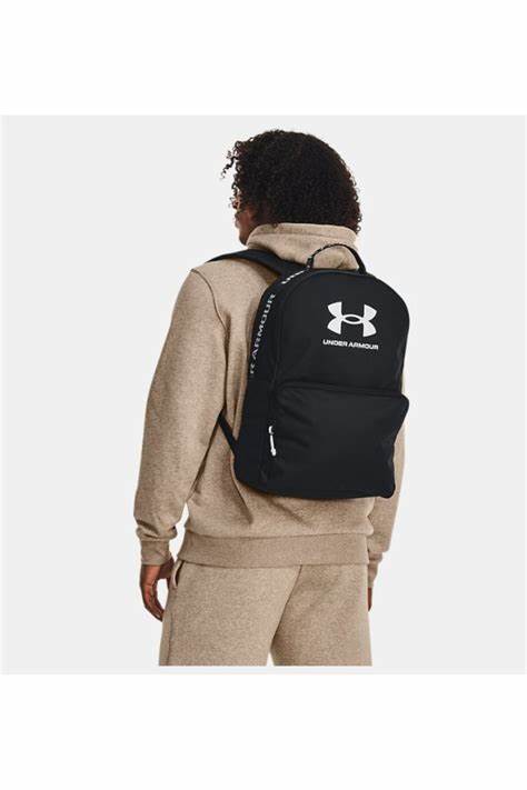 Mochila negra Loudon de Under Armour 