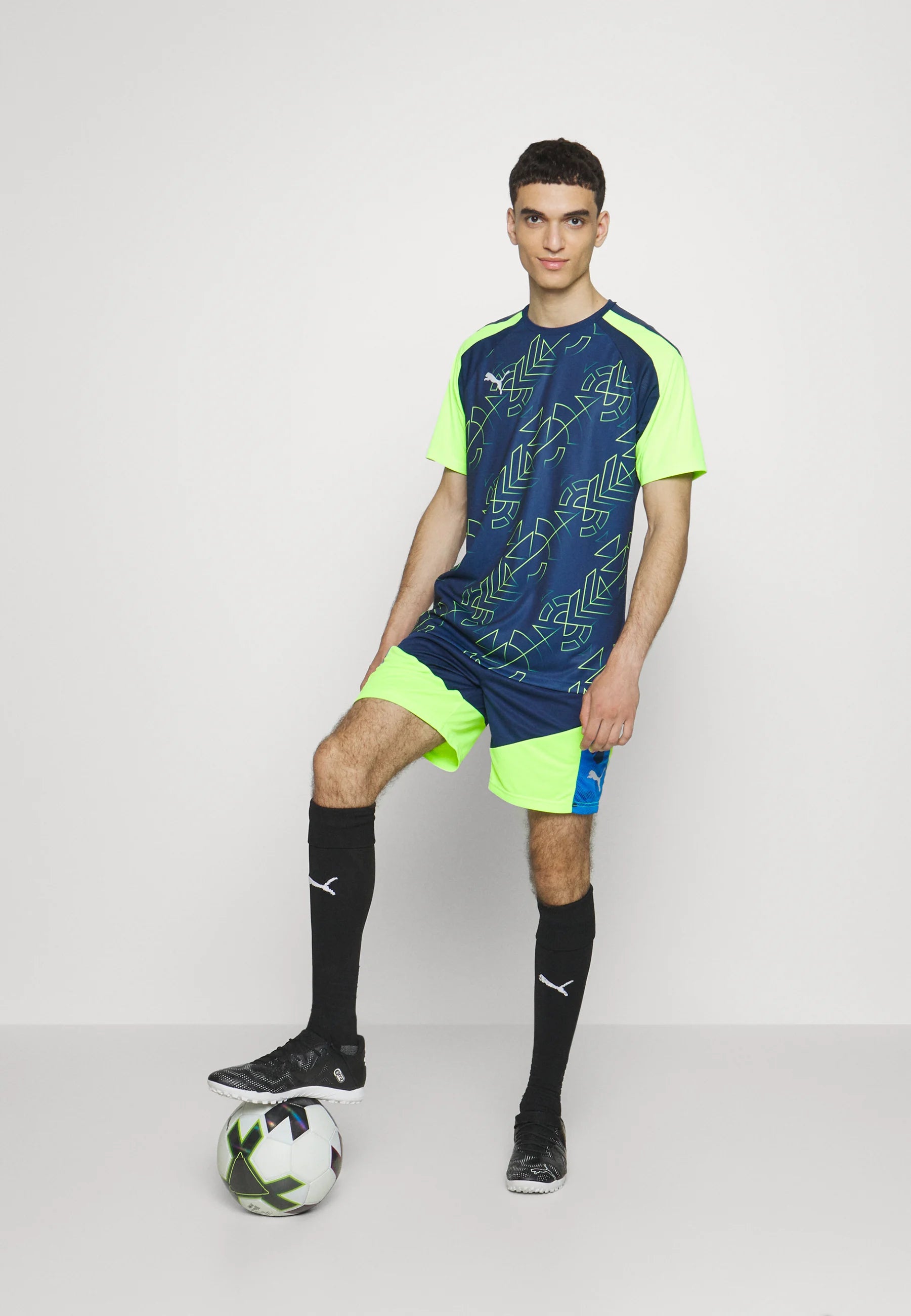 PUMA TeamLIGA Graphic Jersey Persian Blue Pro Green