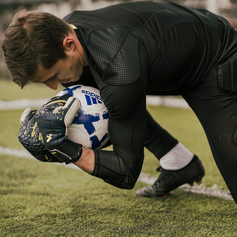 Storelli BodyShield Goalkeeper Light Matchday 3/4 Undershirt