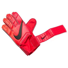 Guantes de portero Nike Match de color rojo y carmesí.