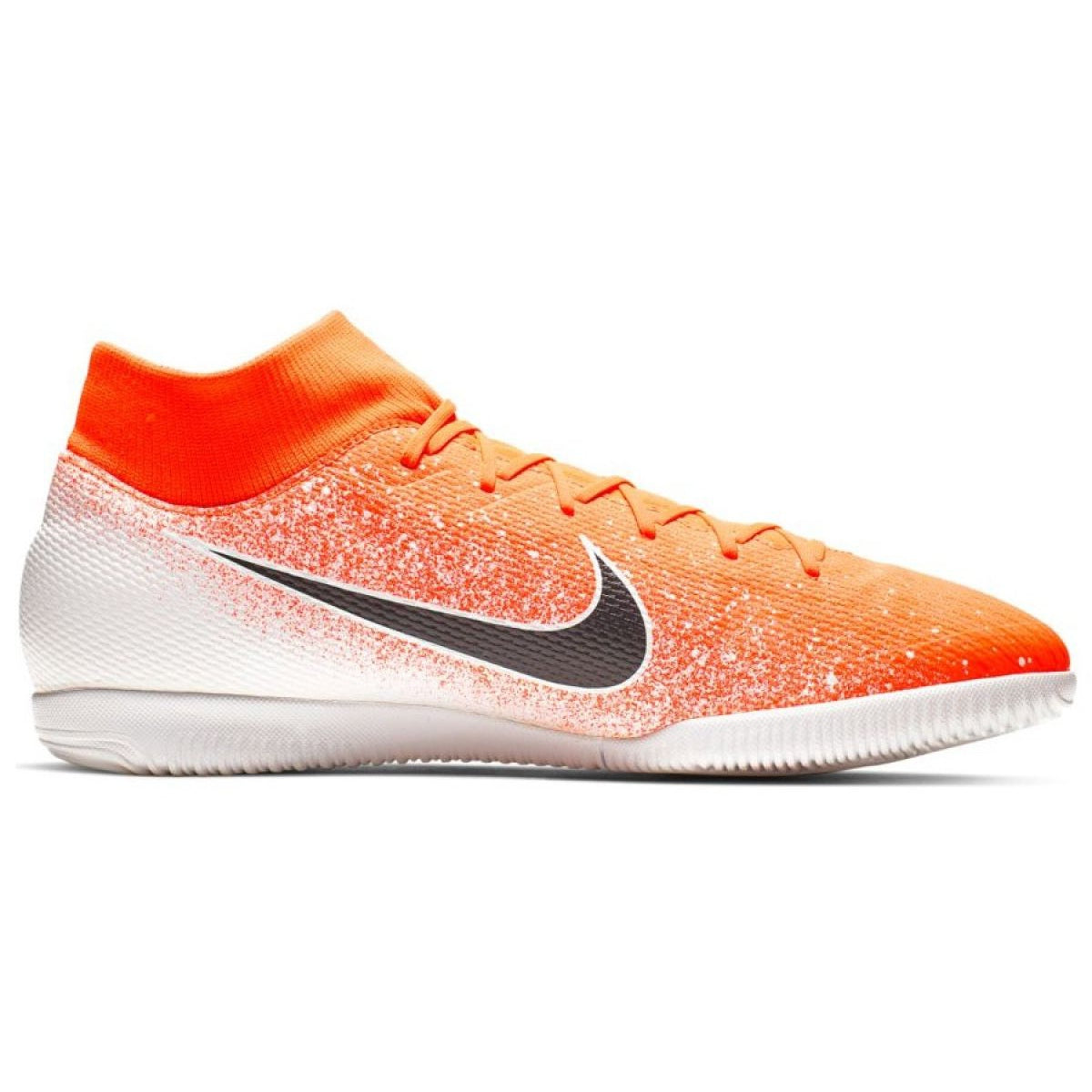 Nike Superflyx 6 Academy IC Hyper