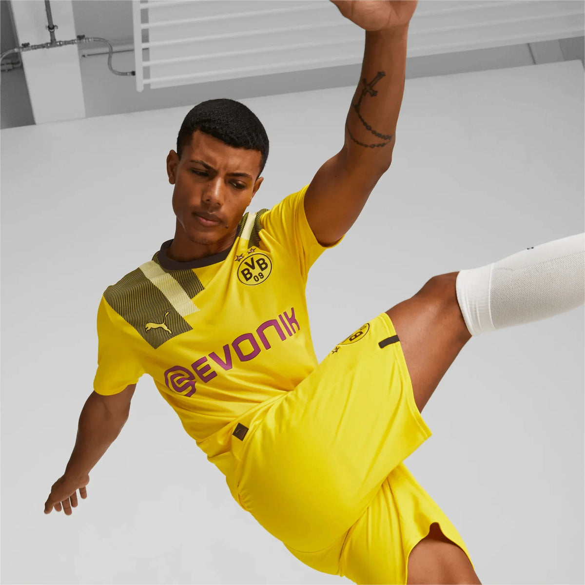 Puma Borussia Dortmund Cup Jersey 22 Cyber Yellow